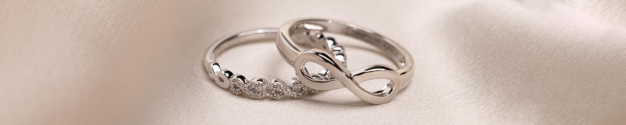 Infinity ring