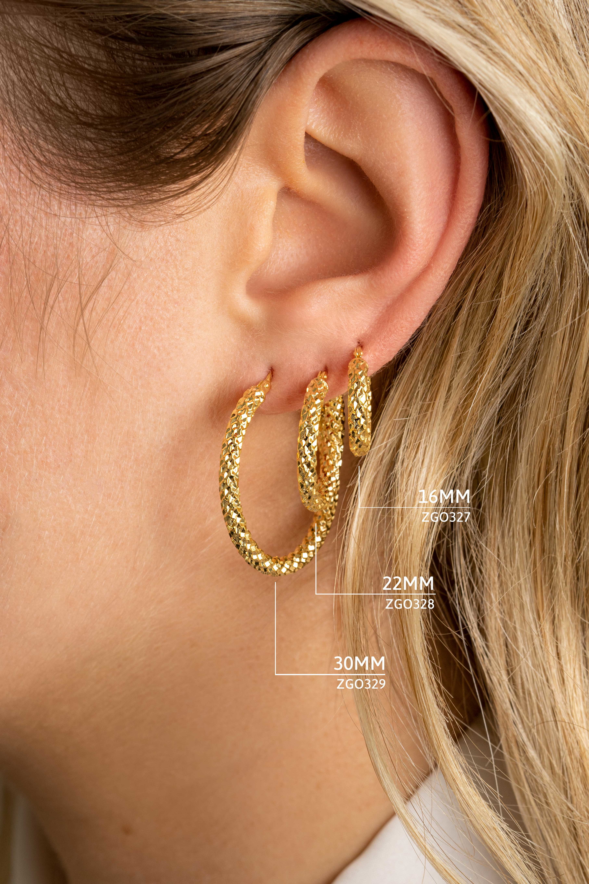 16mm ZINZI Gold 14 krt gouden oorringen met schitterende bewerkte buis 3mm breed ZGO327