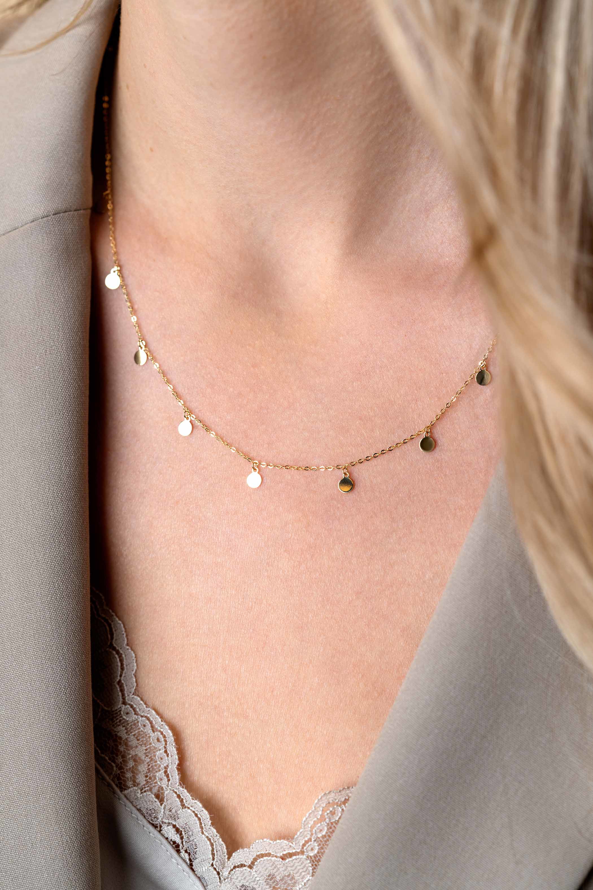 ZINZI Gold 14 karat gold necklace with 9 dangling circles 40-45cm ZGC488