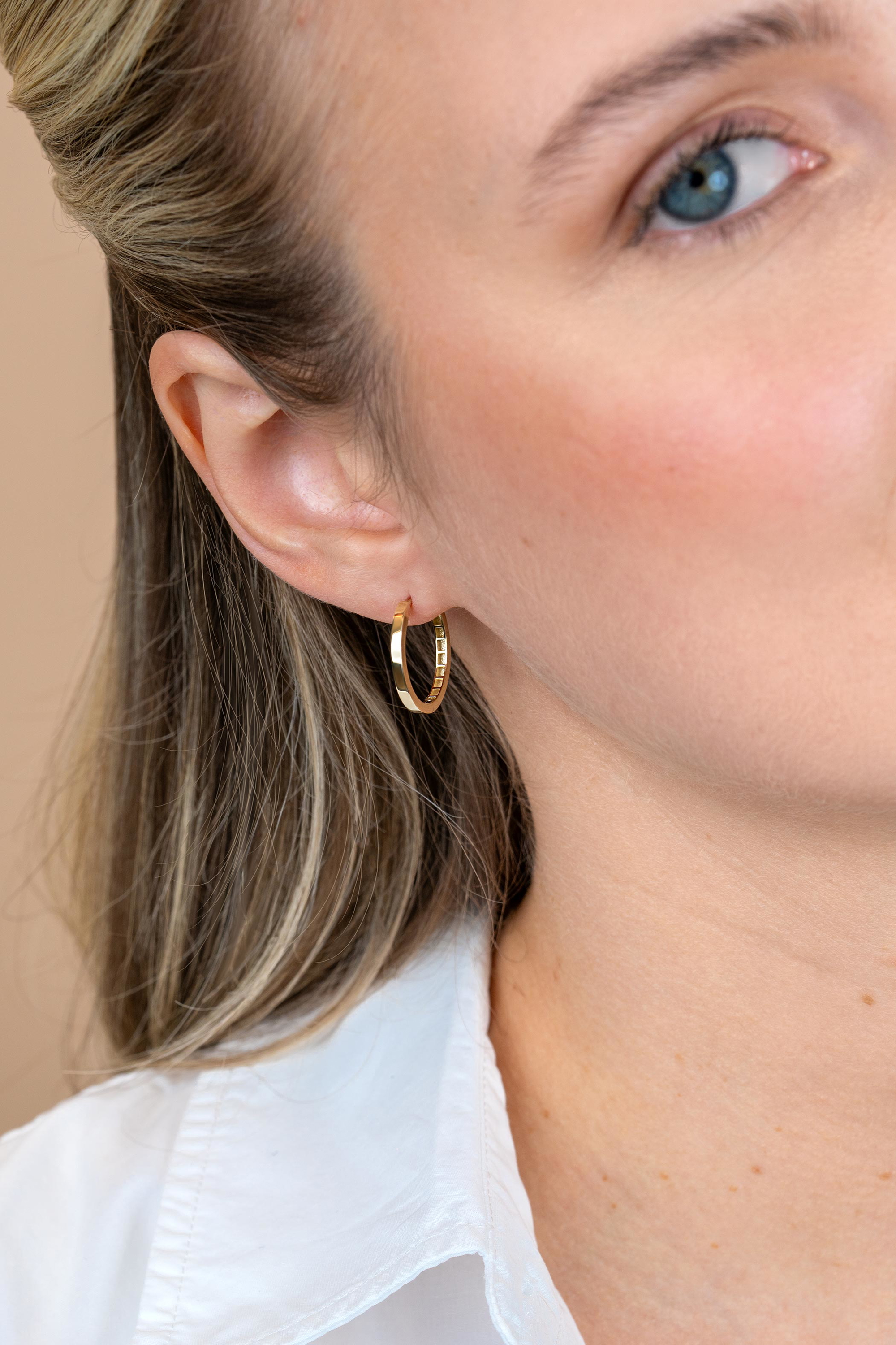 ZINZI GOLD klapcreolen glad 19x2mm