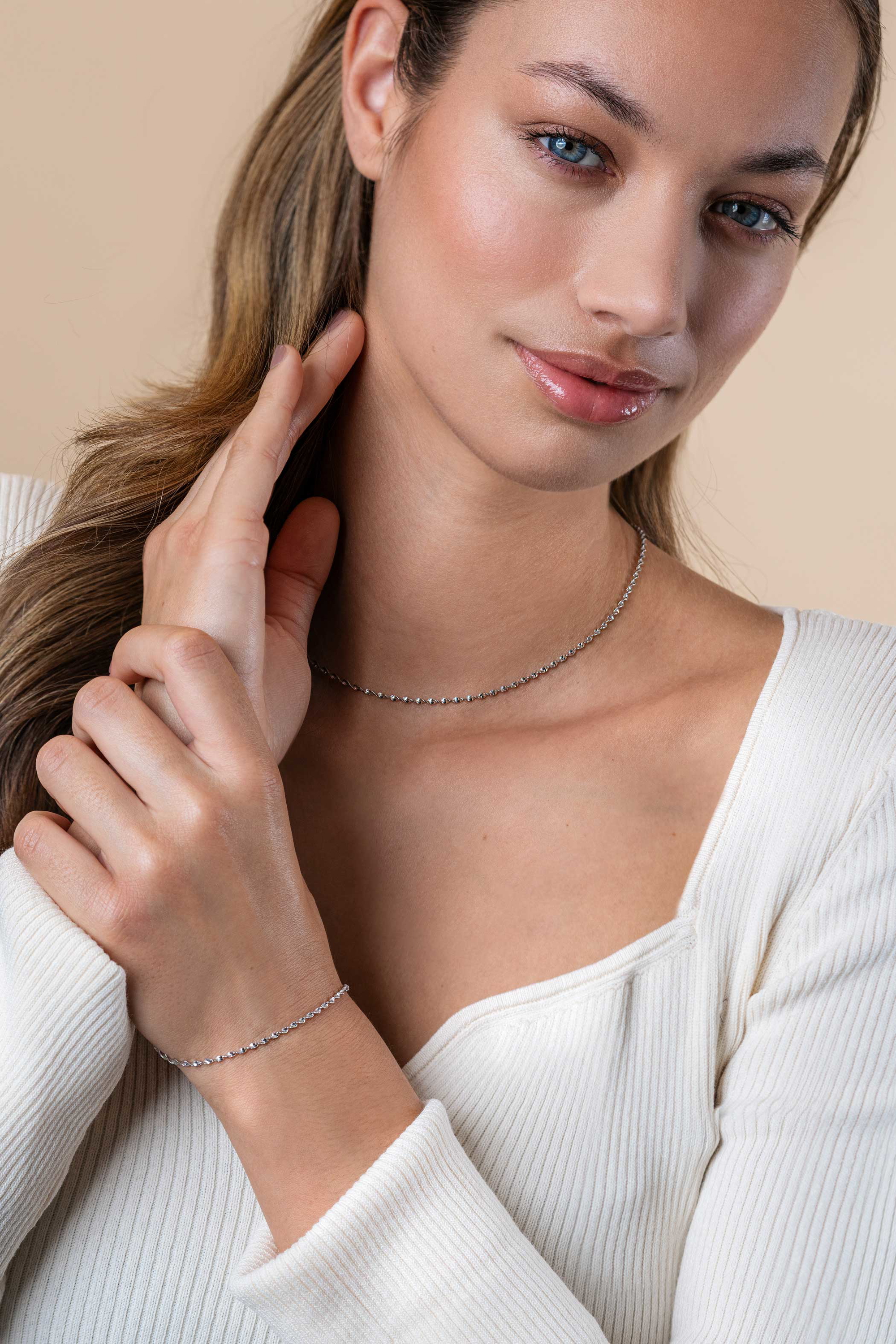 ZINZI silver singapore bracelet with sparkling twisted links 1.9mm wide 17-20cm ZIA2585.
