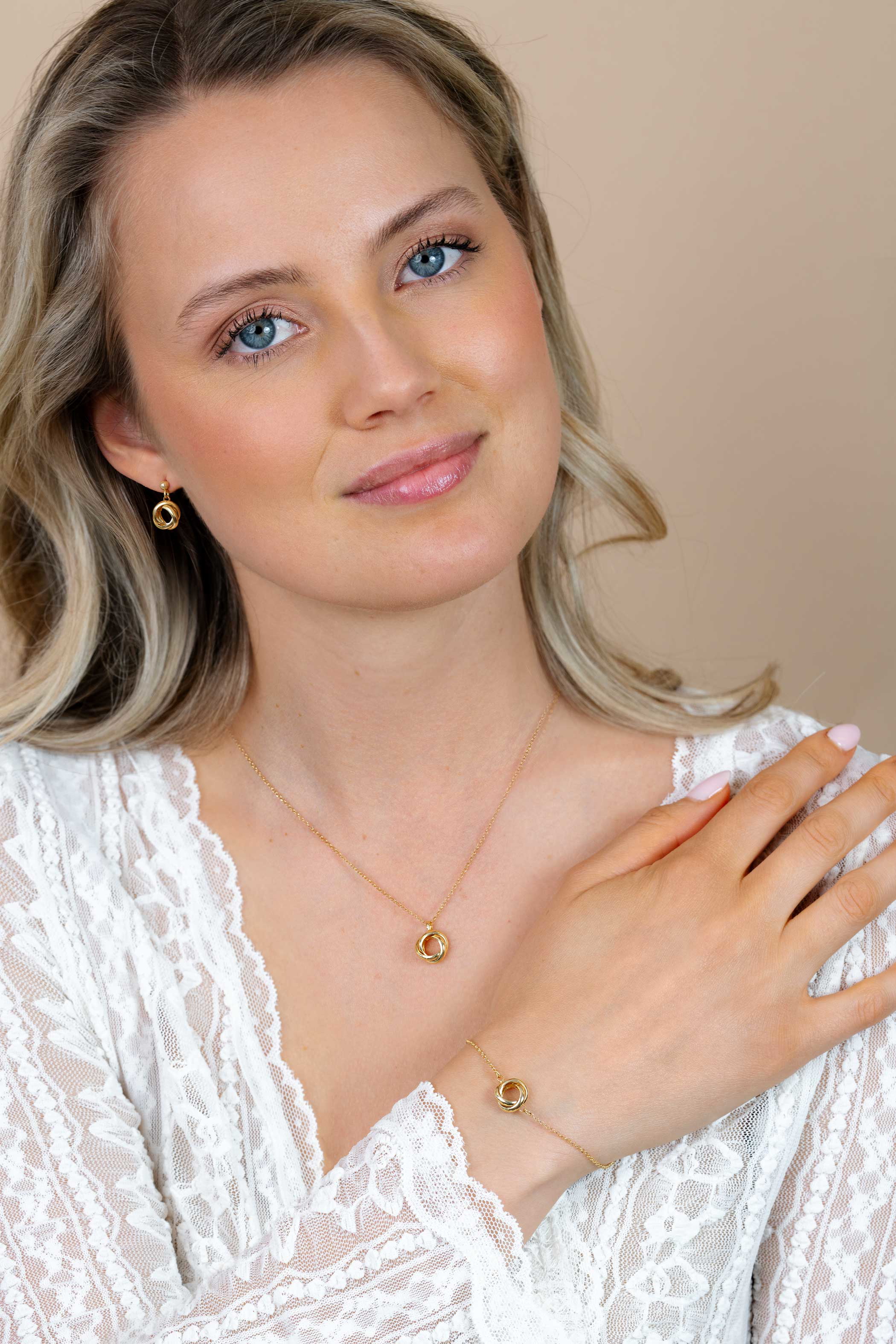 ZINZI zlv. gg.verg. armband 3 ringen in elkaar