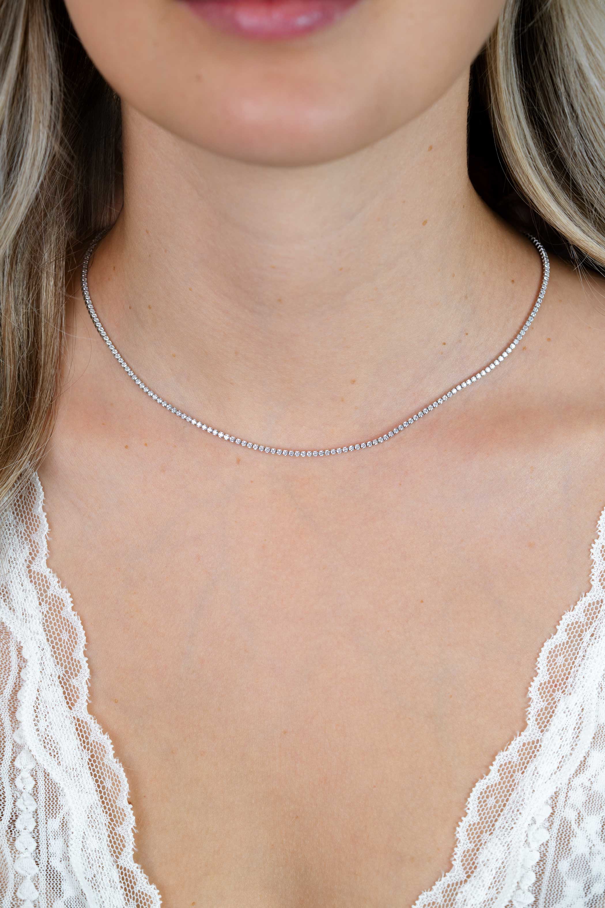 ZINZI zilveren tennis collier 45cm met rijzetting witte zirconia's 1,7mm breed ZIC2794