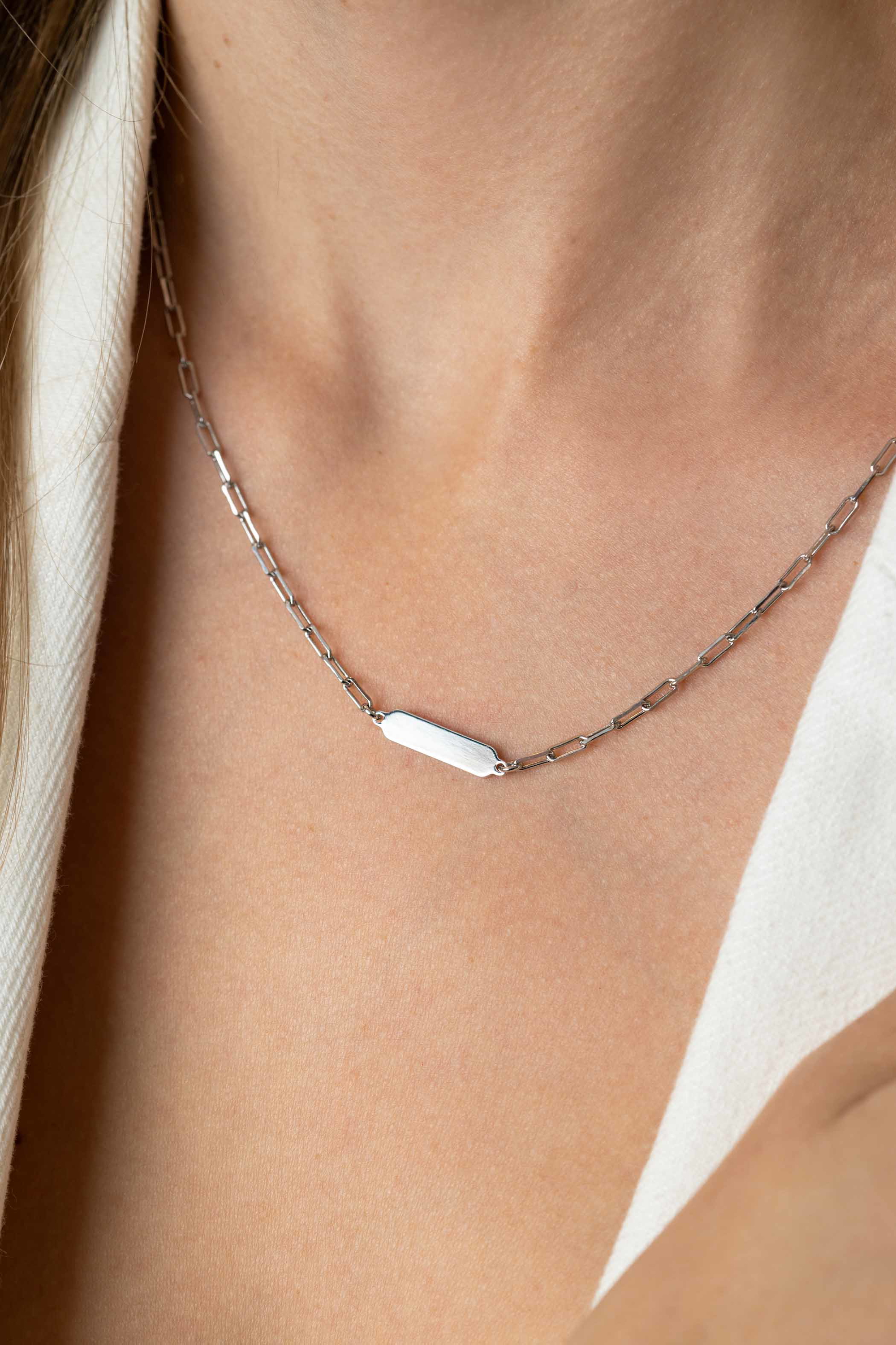 ZINZI zilveren ketting met paperclip-schakels en glanzend rechthoekig plaatje om te graveren 42-45cm ZIC2530