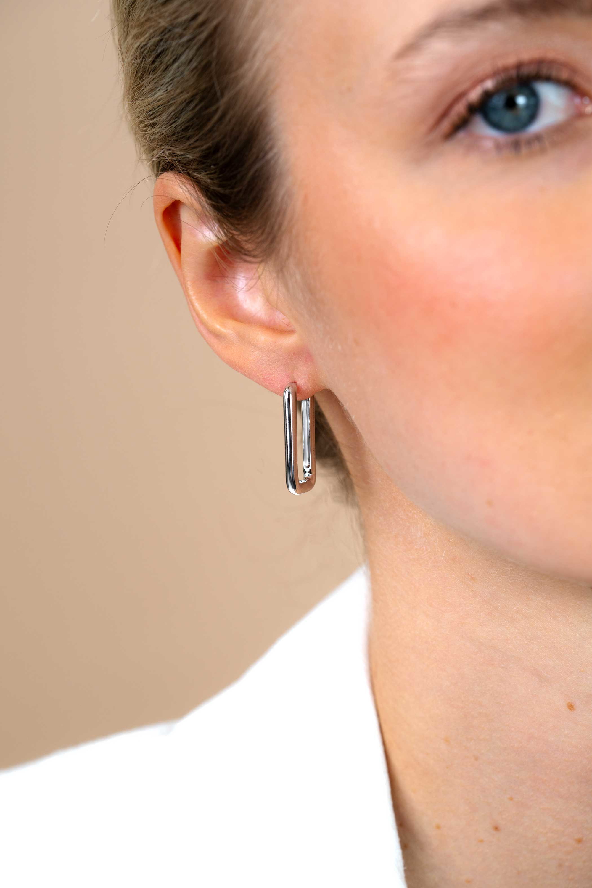 24mm ZINZI Sterling Silver Hoop Earrings Rectangular 24x3mm ZIO2223