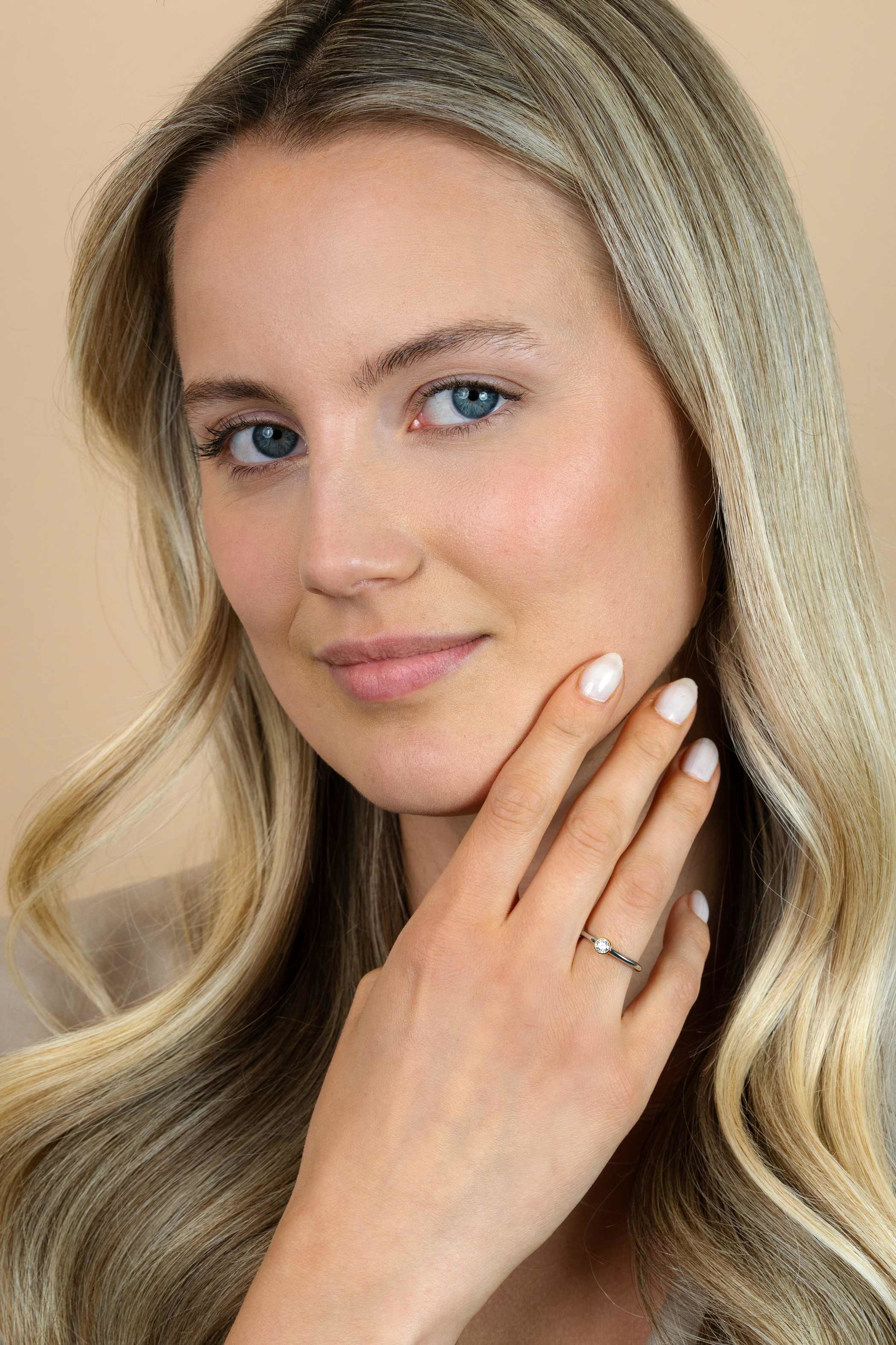 ZINZI zilveren ring bicolor glad rond met witte zirconia ZIR1177Y