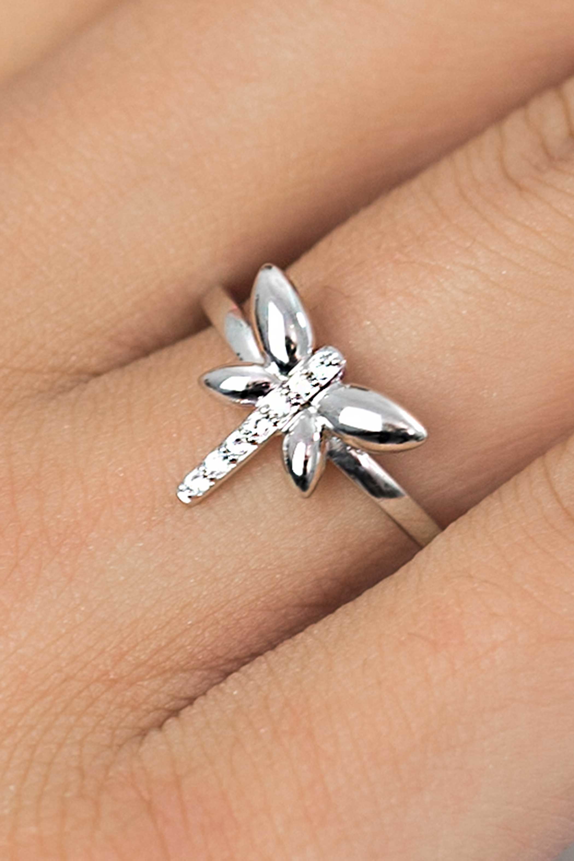 ZINZI zilveren ring libelle wit 12mm ZIR1887
