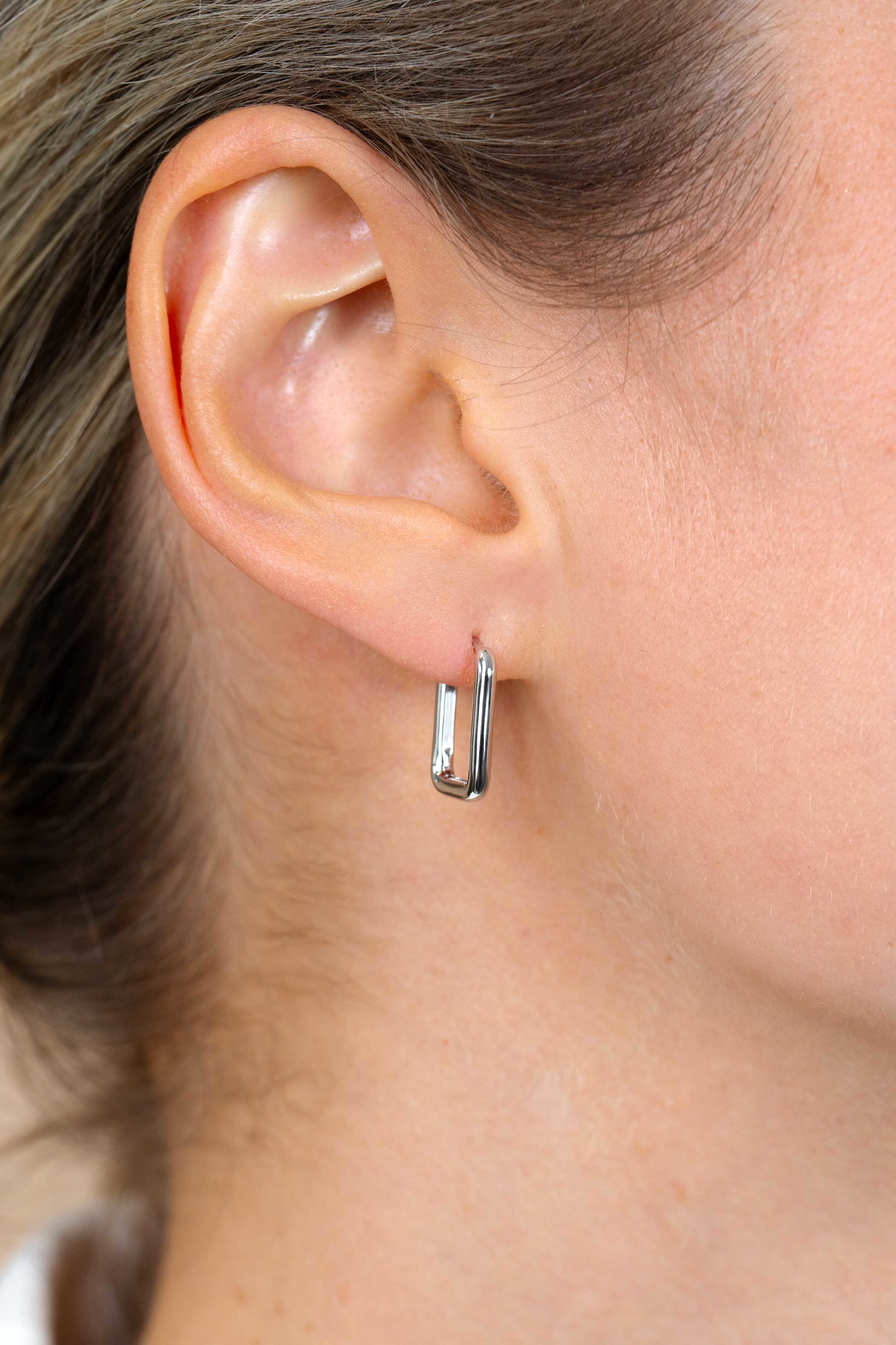 15mm ZINZI Sterling Silver Hoop Earrings Rectangular 15x2mm ZIO2221