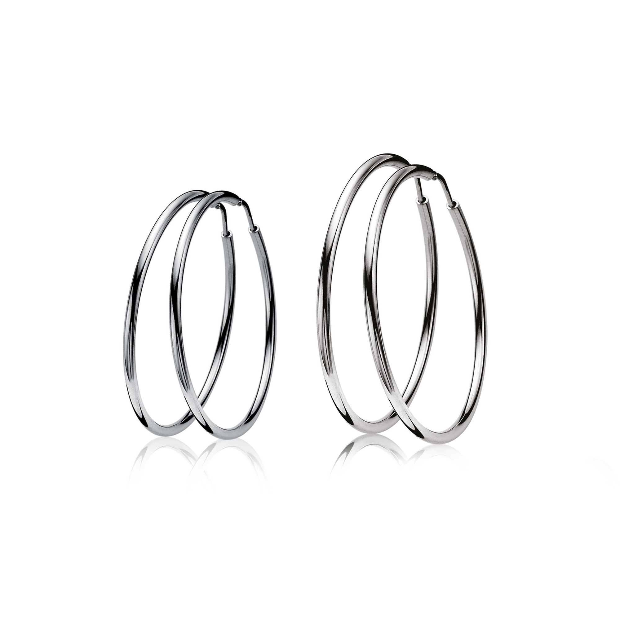 Giftset: Twee paar grote zilveren oorringen, perfect op elkaar afgestemd in één trendy set (ZIO435 en ZIO436) GIFTSET13
