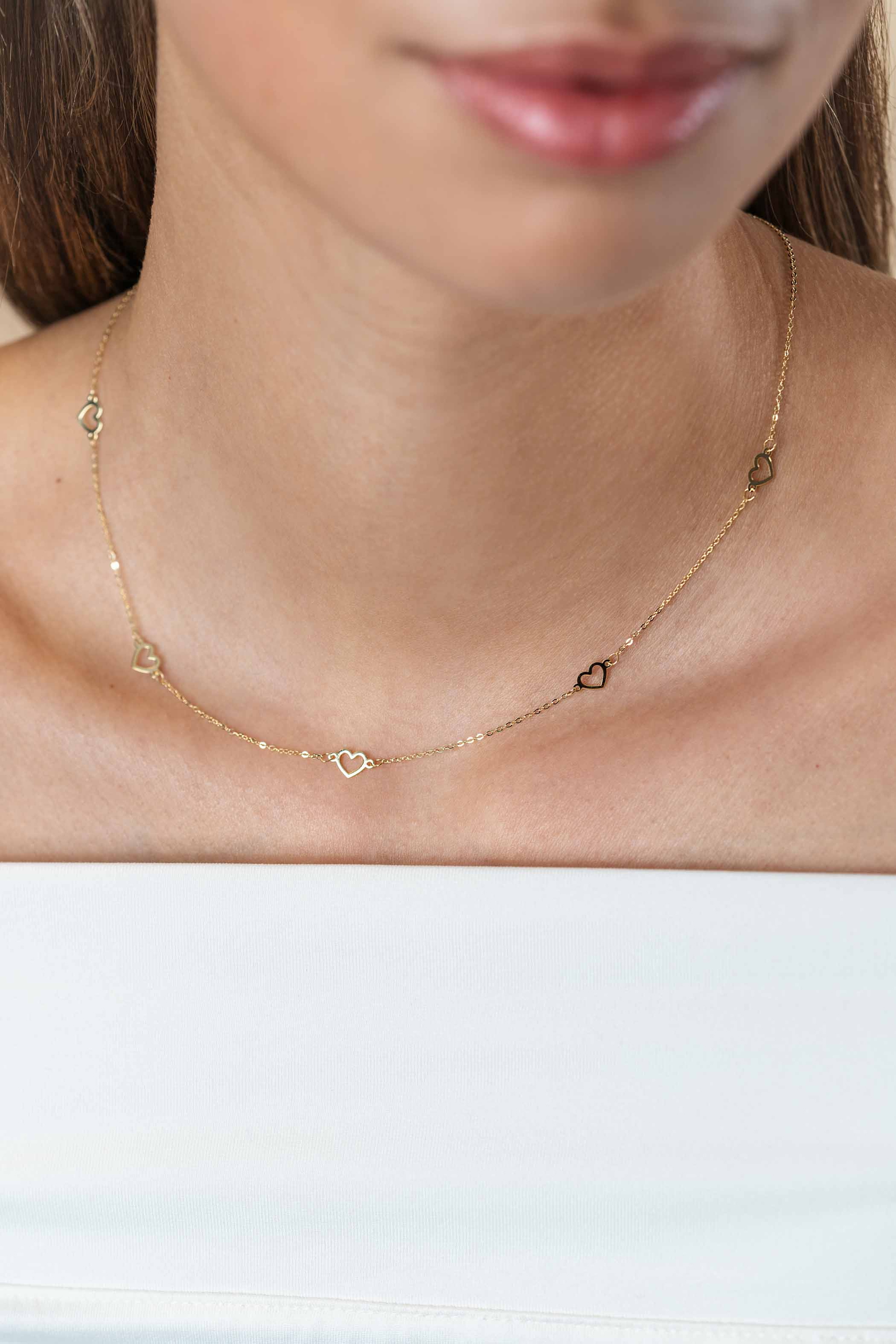ZINZI Gold 14 carat gold necklace with delicate jasseron links and five open hearts, 5mm wide, 42-45cm ZGC504
