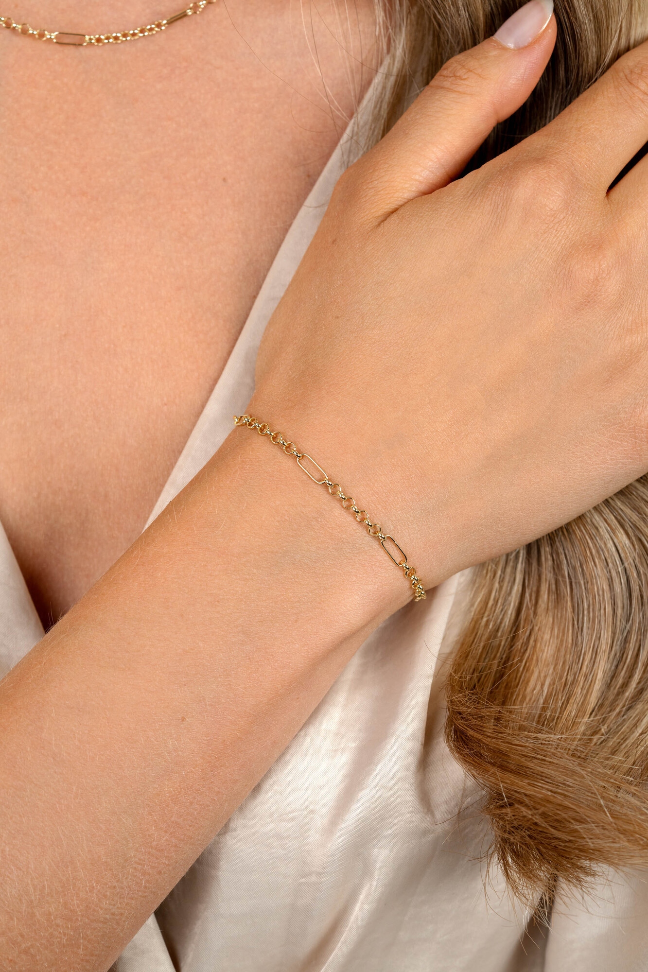 ZINZI Gold 14 karat gold solid bracelet featuring four paperclip links combined with curb links 17-19cm ZGA495
