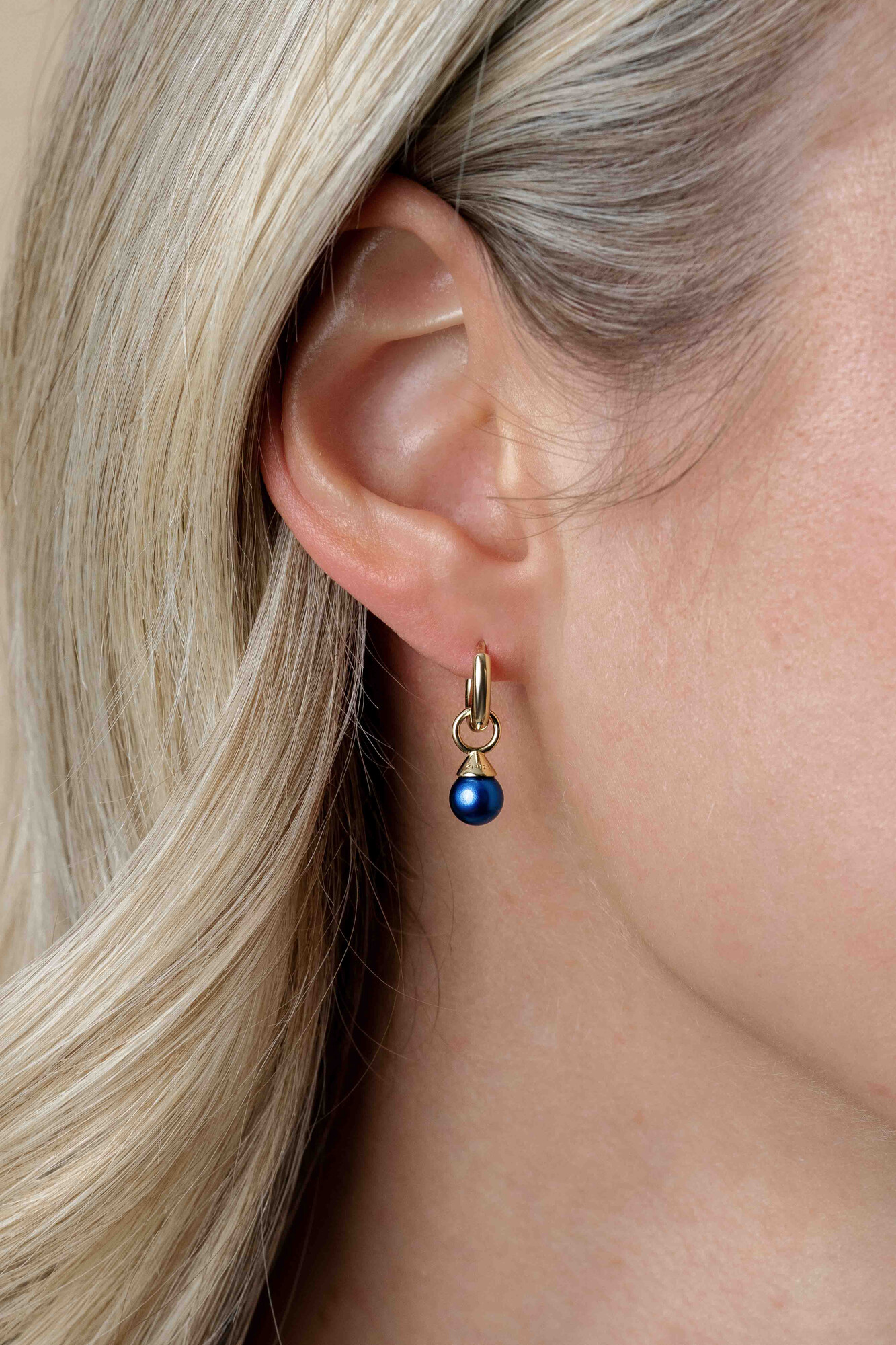 ZINZI Gold Plated Sterling Silver Earrings Pendants Pearls Blue ZICH1749BG (excl. hoop earrings)