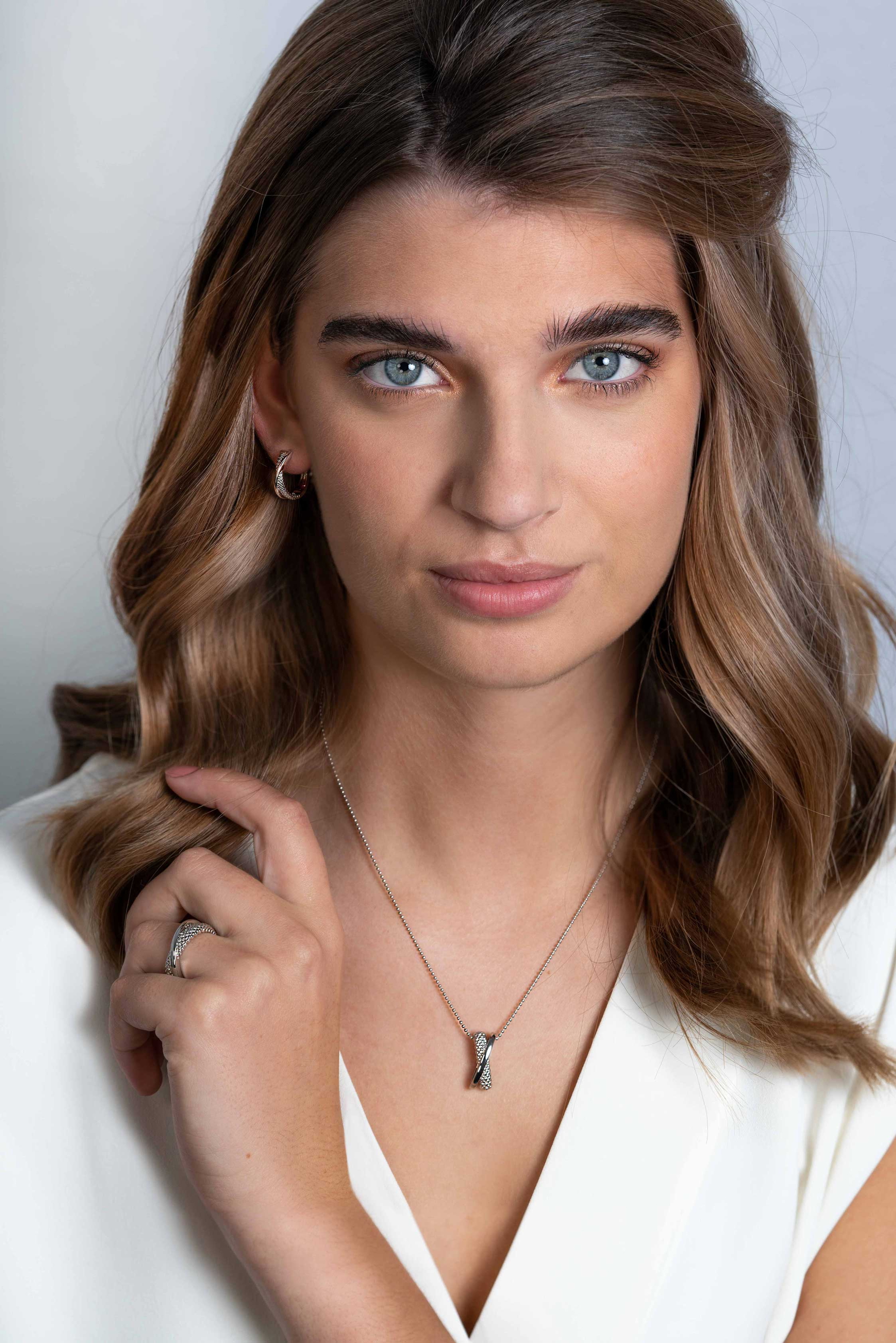 ZINZI Silberring cross-over glatt und Kugelletjes ZIR2242