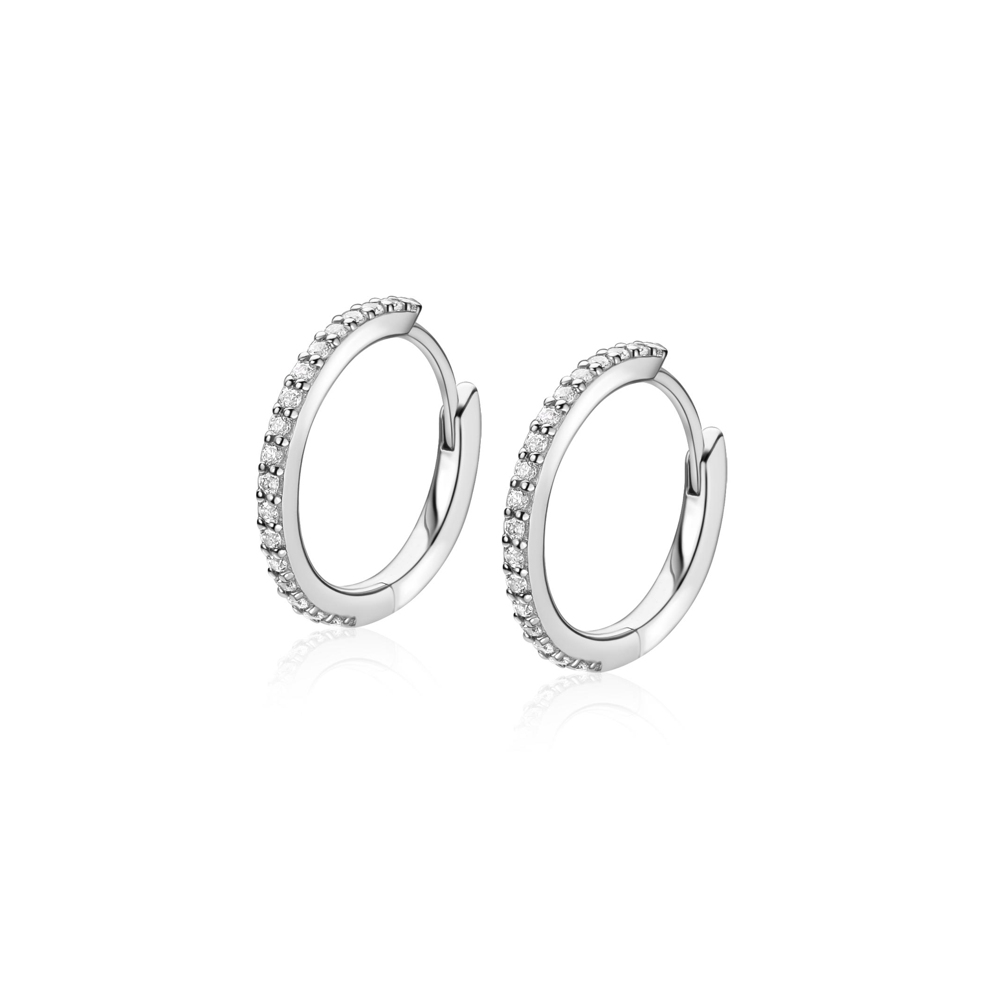13mm ZINZI zilveren tennis oorringen bezet met een rij schitterende zirkonia’s ZIO2831