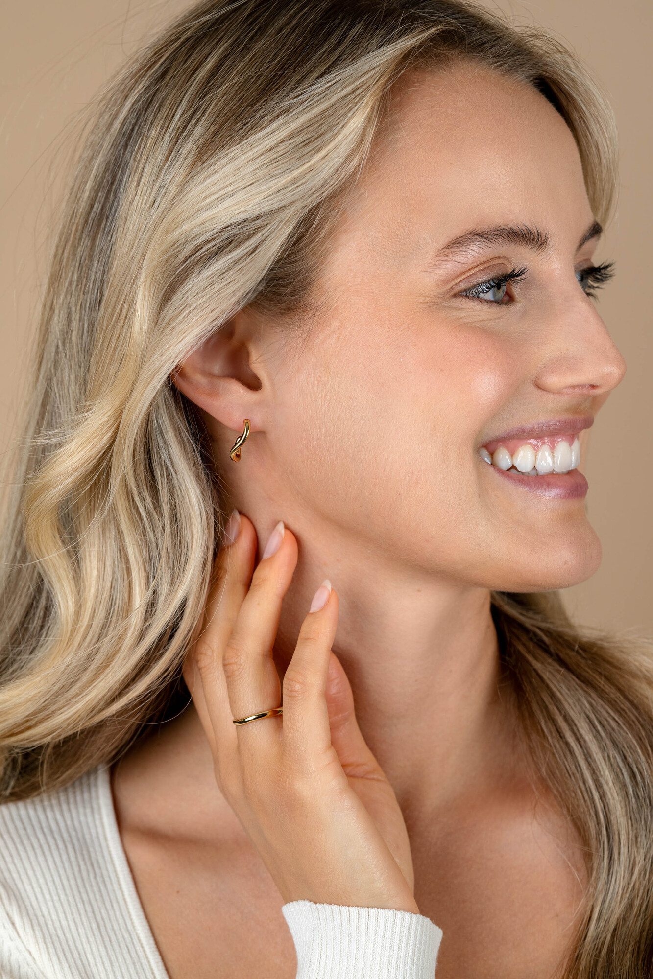 16mm ZINZI gold plated silver smooth organic-shaped stud earrings ZIO2656G