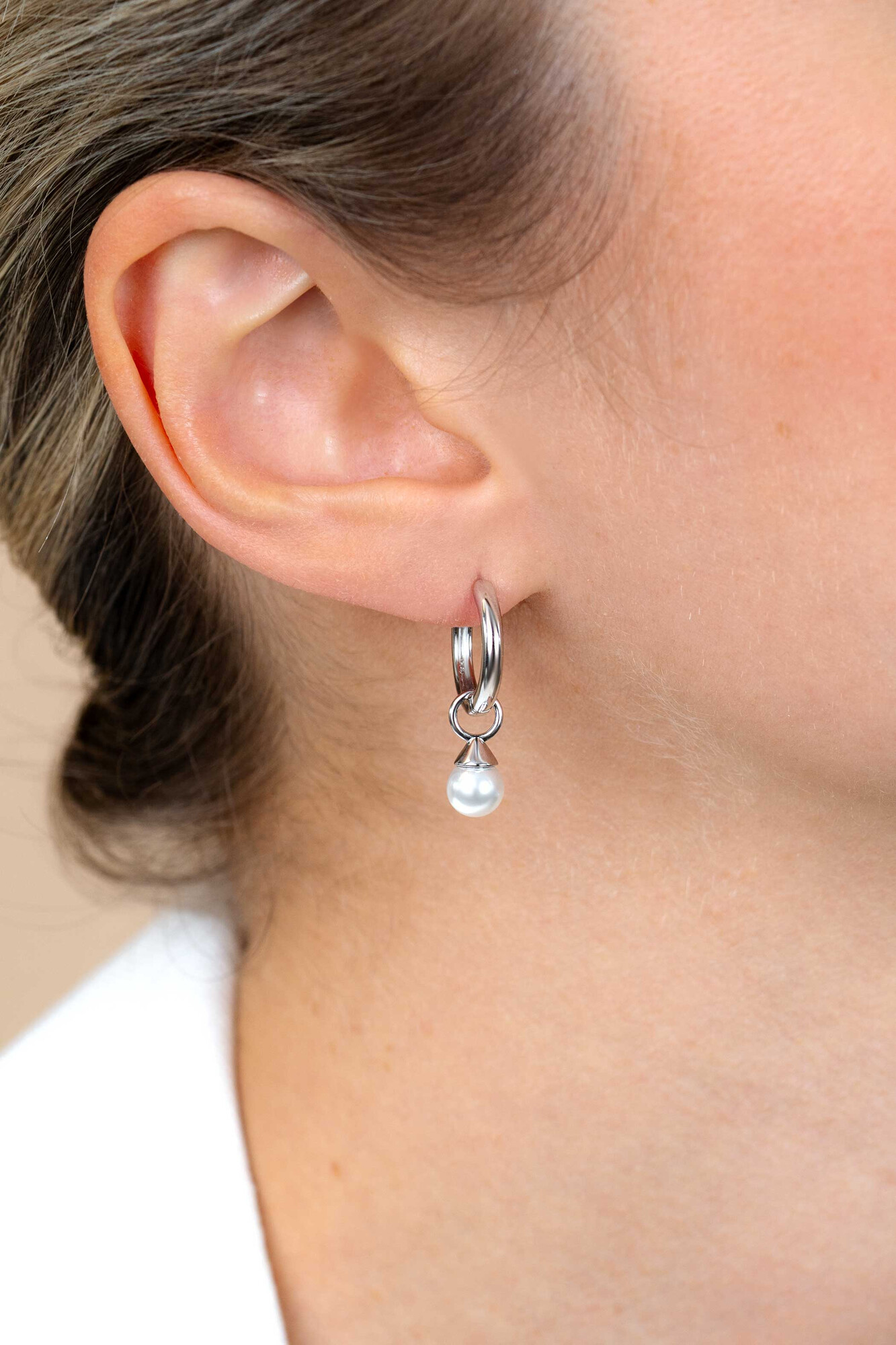 ZINZI zilveren oorringen 15 x 2mm glad met luxe klapsluiting ZIO401
