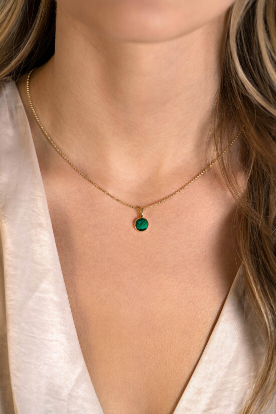 MAY Pendant 8mm Gold Plated Birthstone Green Emerald Zirconia (excl. necklace)