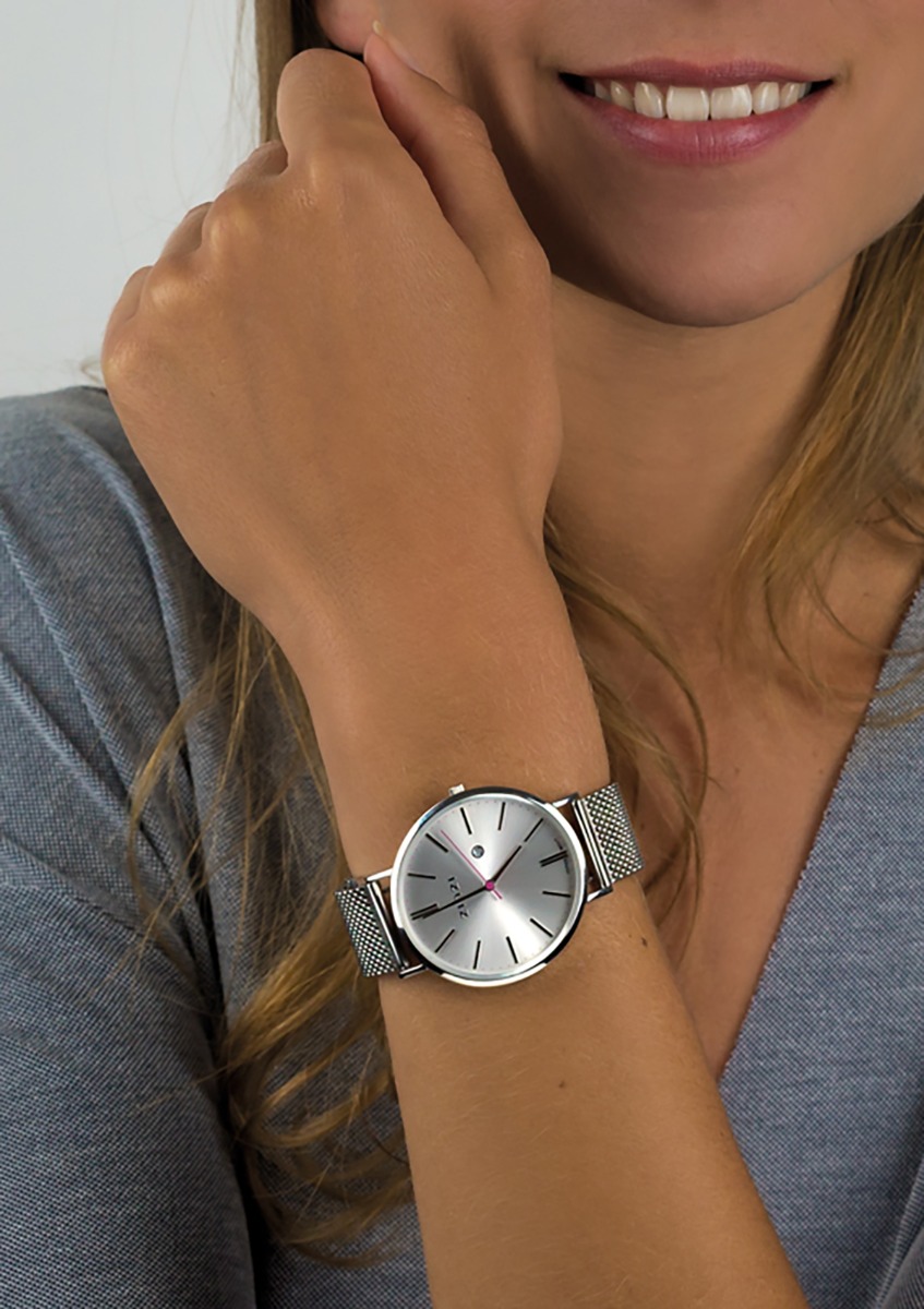 "Zinzi Retro Uhr silberfarbenes Zifferblatt und Gehäuse Stahlgitterband 38mm extra dünn ZIW402M"